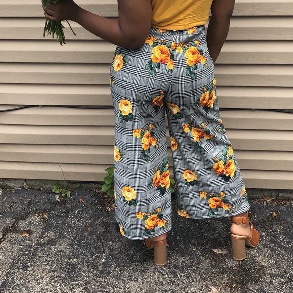 Floral pattern pants - Picture 4 of 4